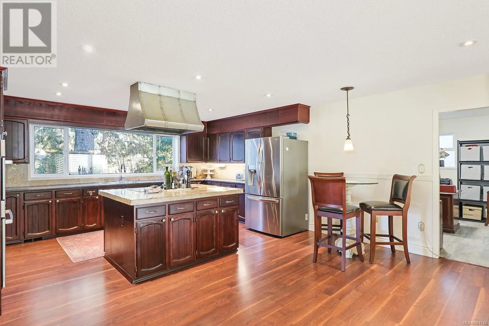 1522 Admiral Tryon Blvd