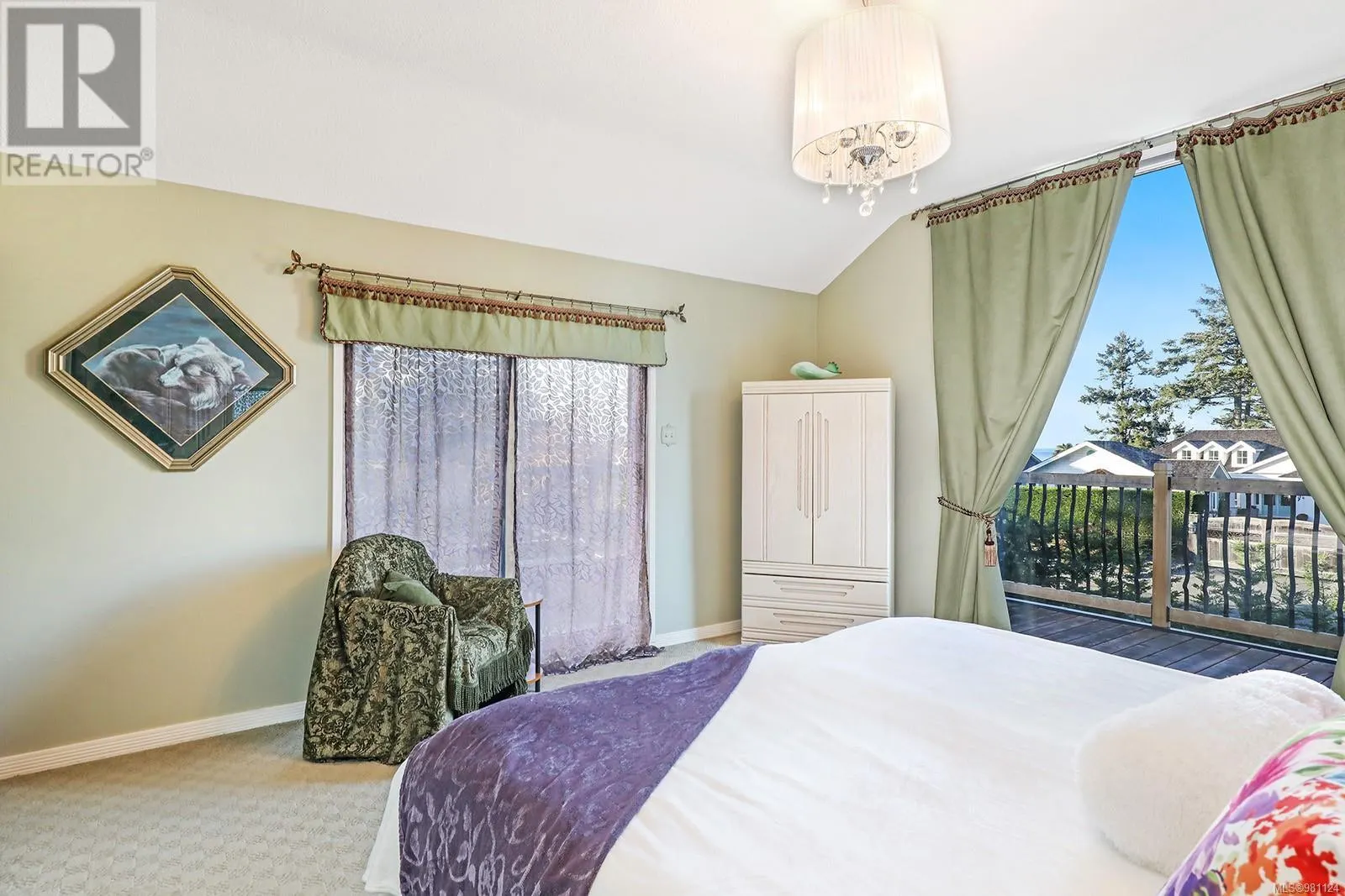 1522 Admiral Tryon Blvd