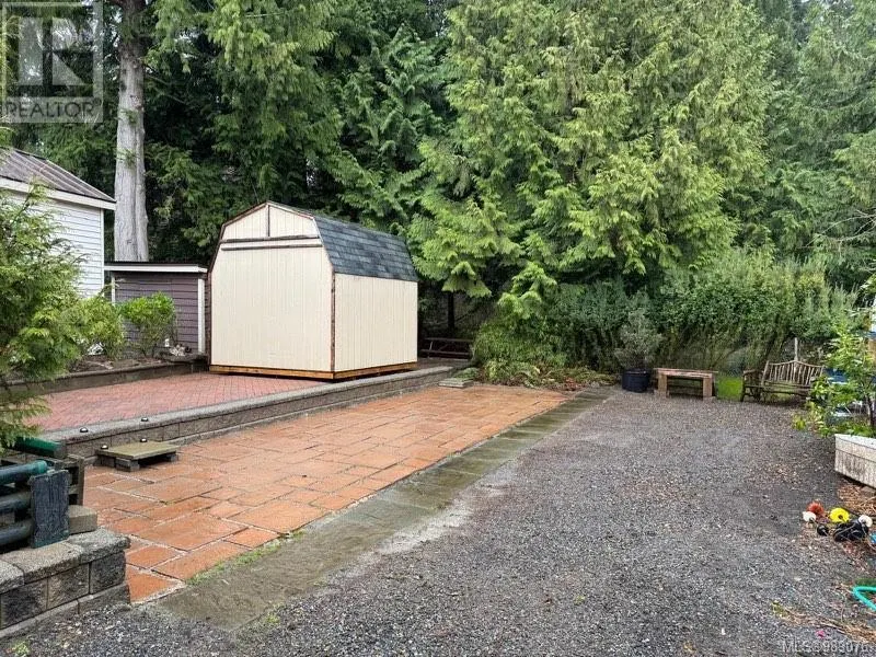 2106 Buttle Lake Way