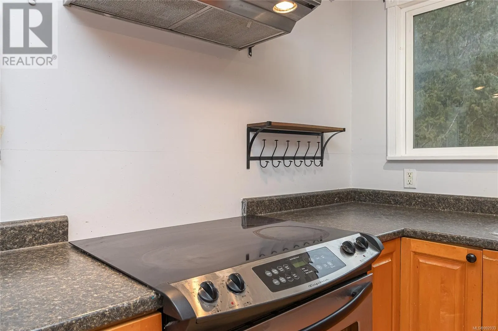 B30 920 Whittaker Rd