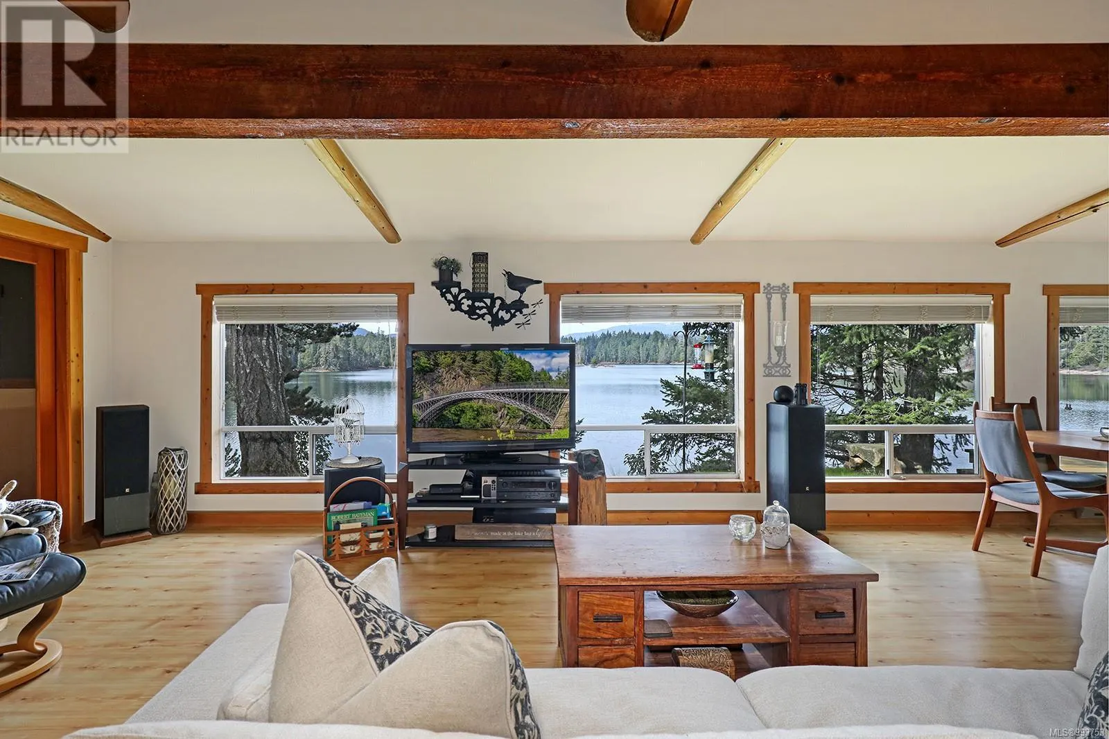 1120 Spider Lake Rd