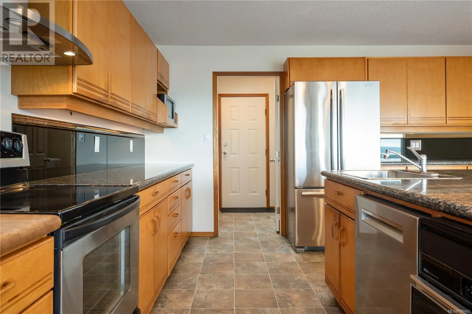 3222 Partridge Pl