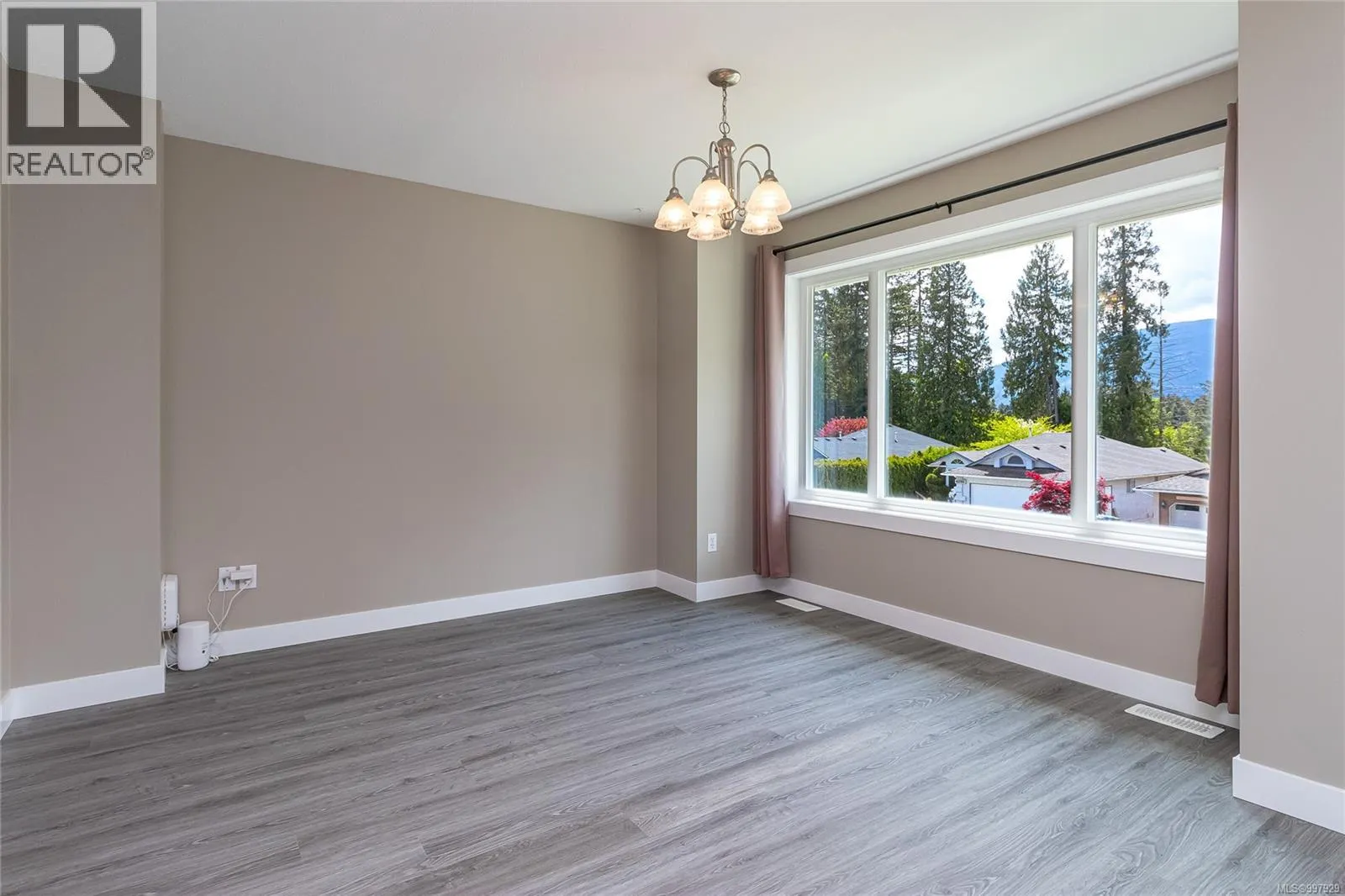 4165 Verte Pl