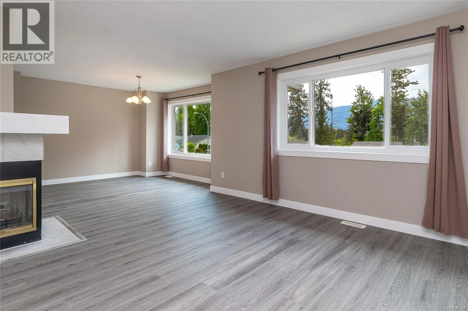 4165 Verte Pl