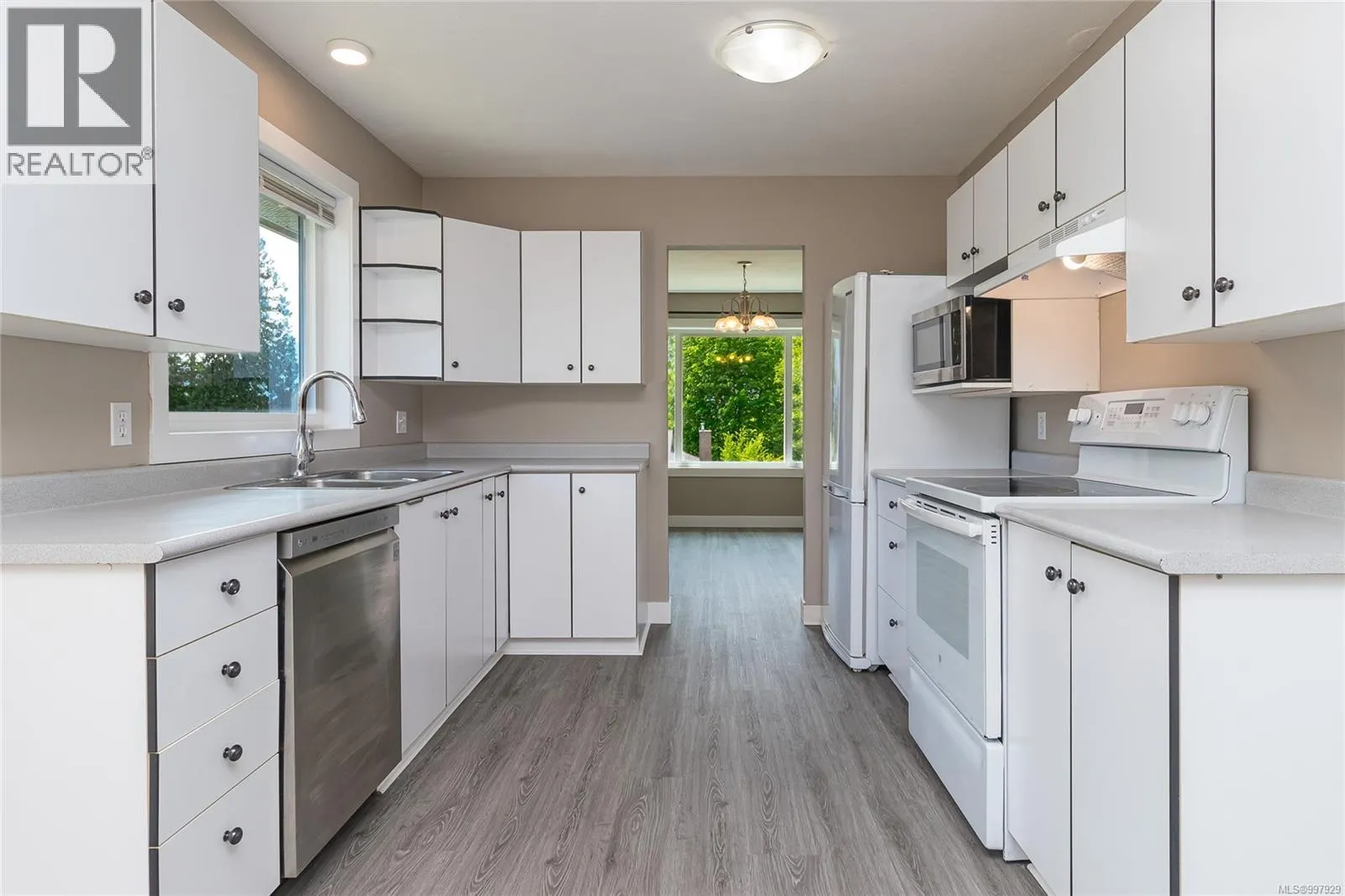 4165 Verte Pl