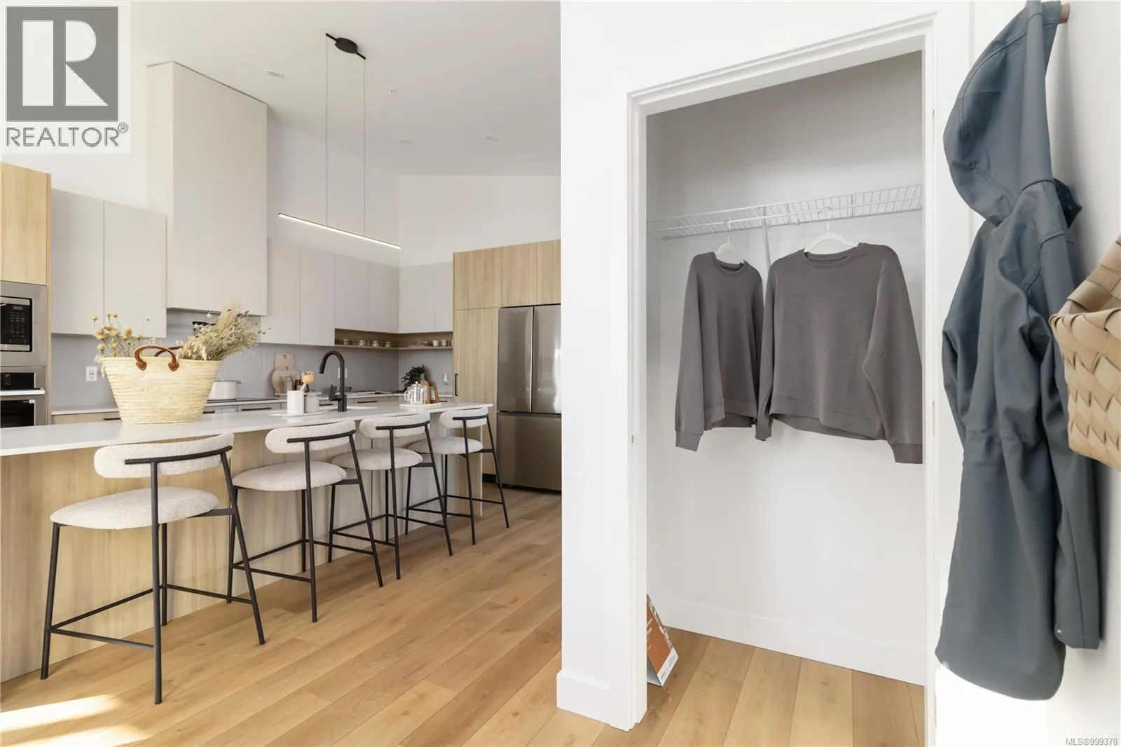 7 3638 Restoration Way