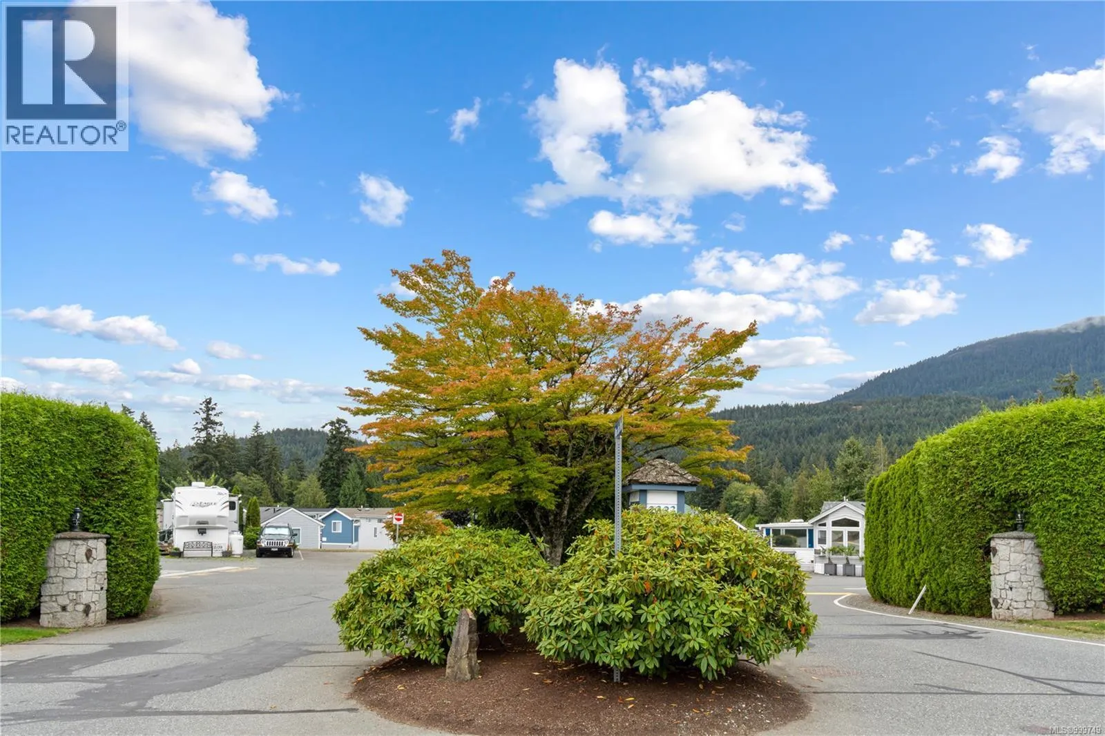 2139 Nimpkish Lake Way