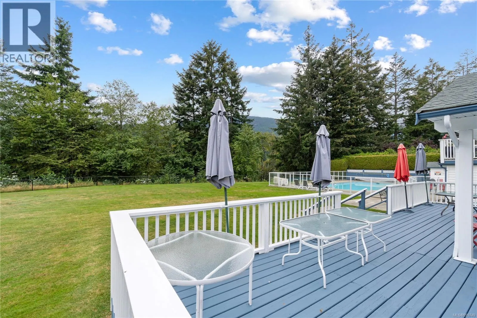2139 Nimpkish Lake Way