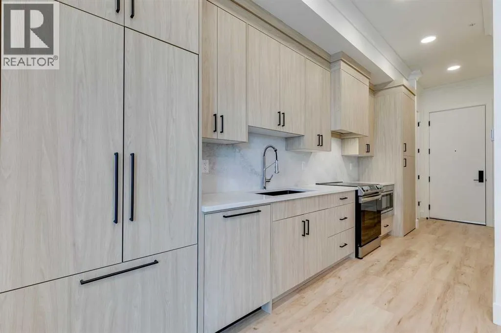 101, 370 Dieppe Drive SW