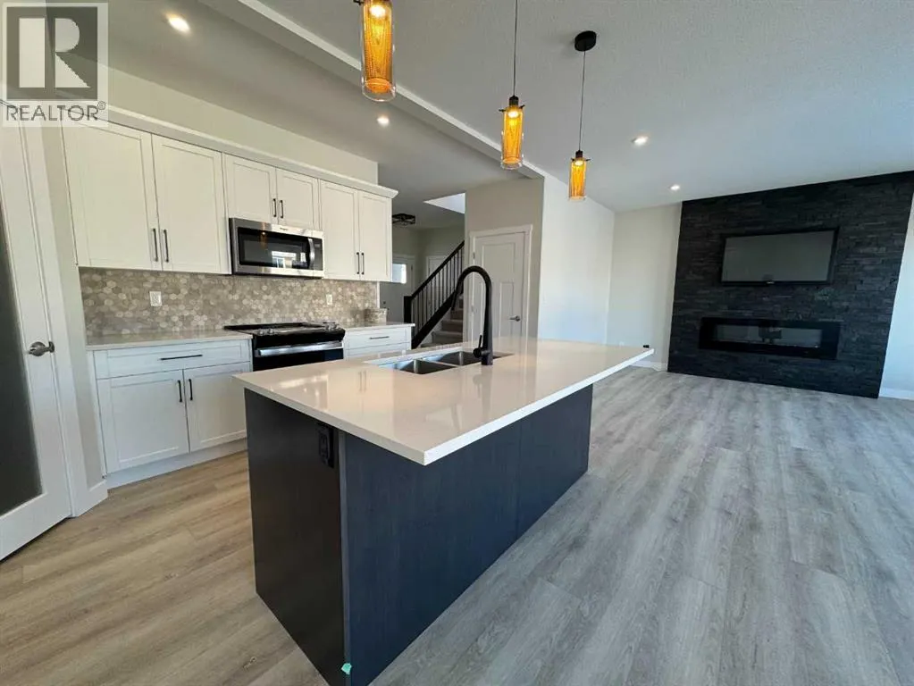 53 Emmett Crescent