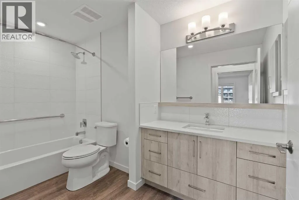 307, 24 Mahogany Path SE