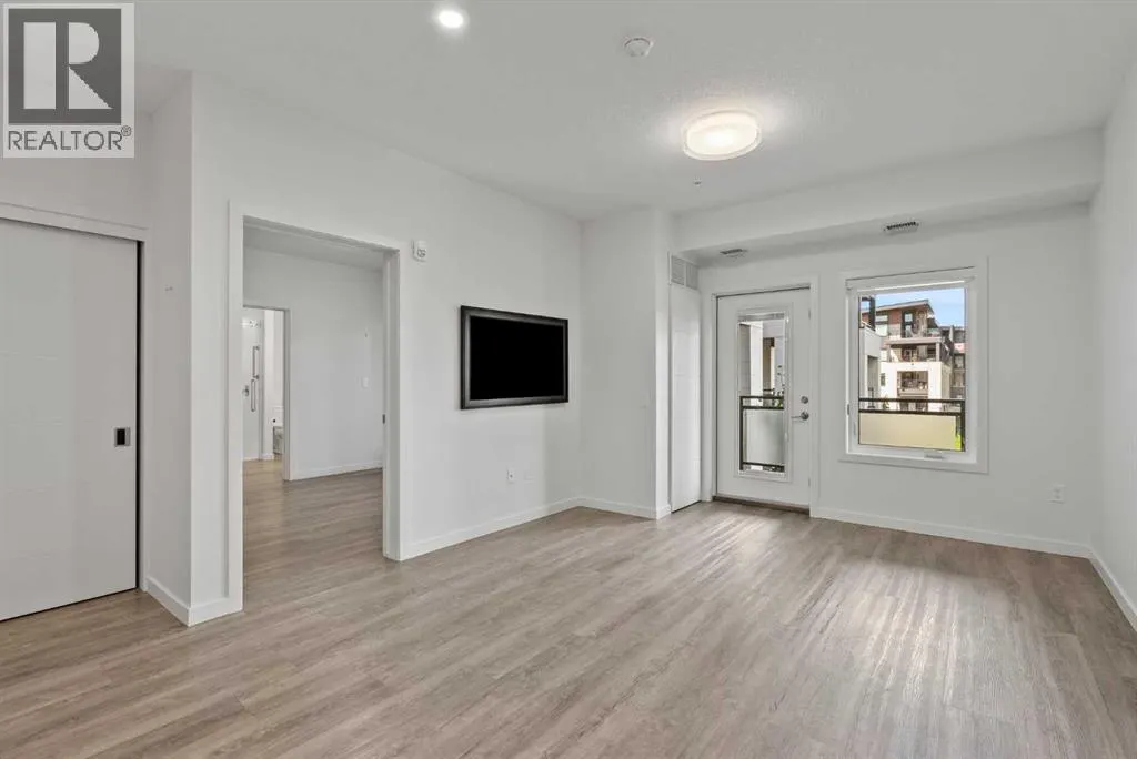 307, 24 Mahogany Path SE