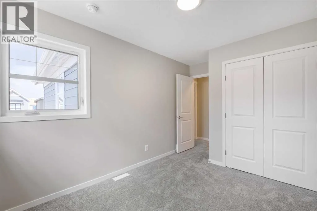 324 Magnolia Crescent SE