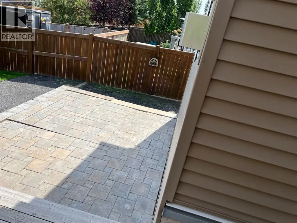 25 Westridge Way