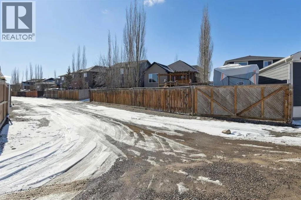 25 Westridge Way