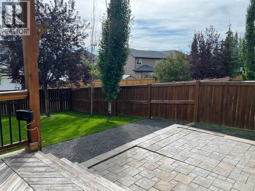 25 Westridge Way