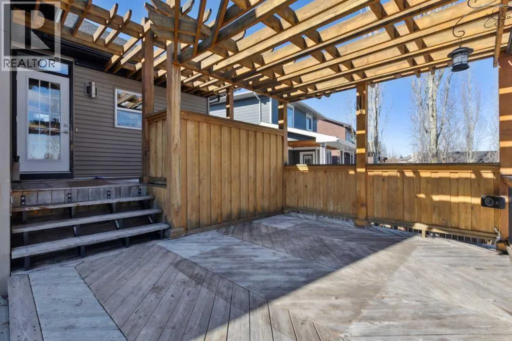 25 Westridge Way