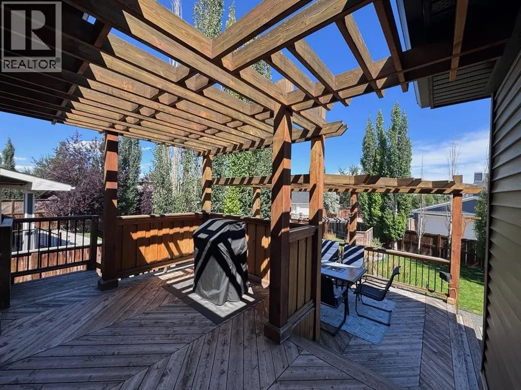 25 Westridge Way