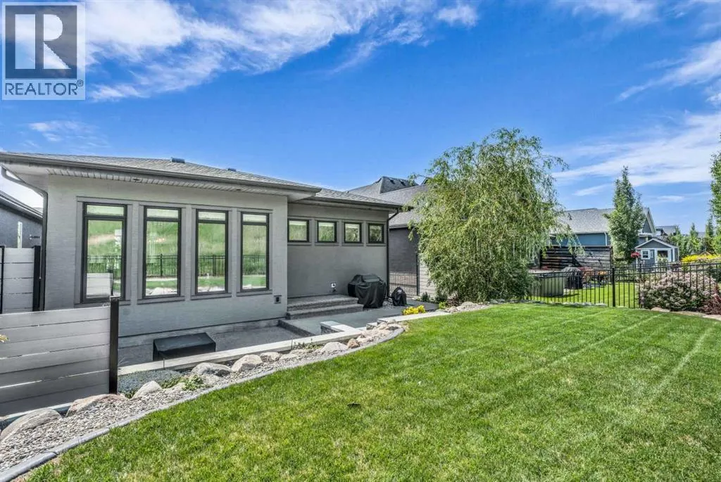 164 Cranbrook Drive SE