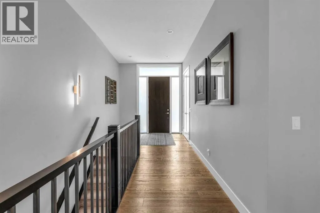 164 Cranbrook Drive SE