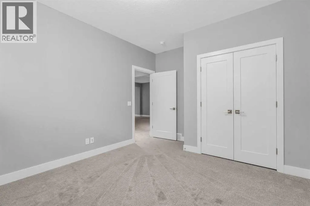 164 Cranbrook Drive SE