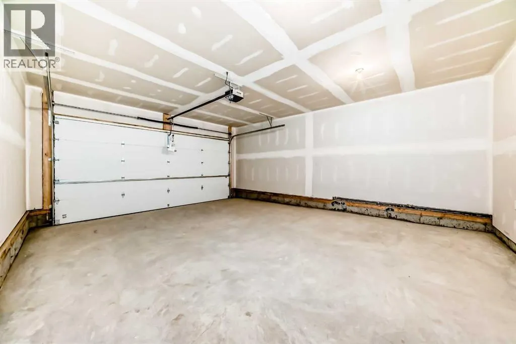 28 Magnolia Green SE