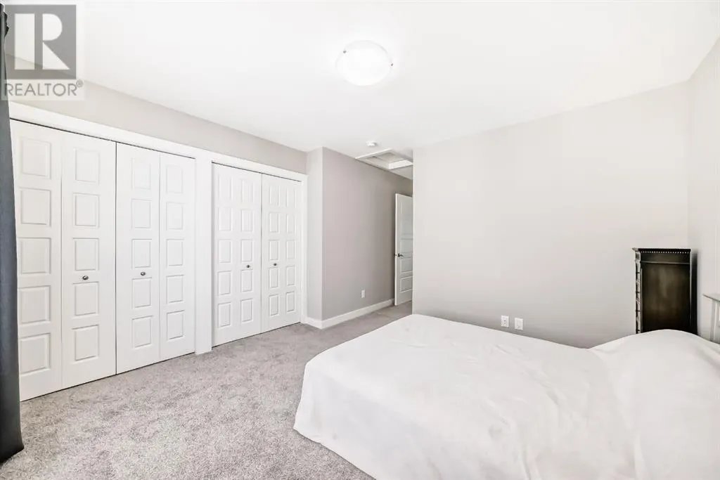410 Cranbrook Walk SE