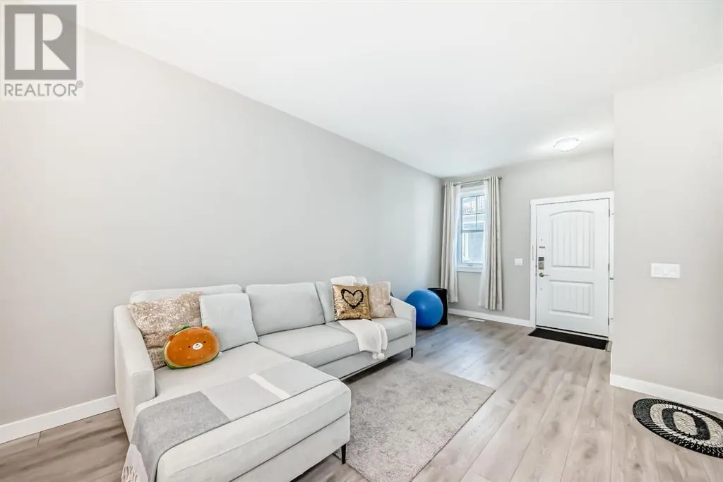 410 Cranbrook Walk SE