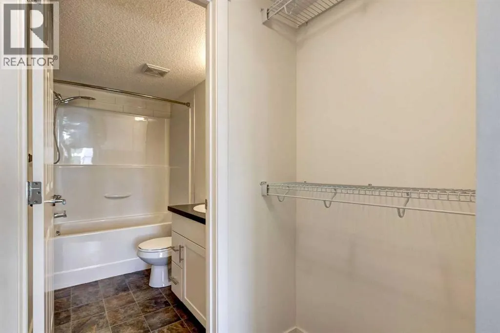 5308, 279 Copperpond Common SE