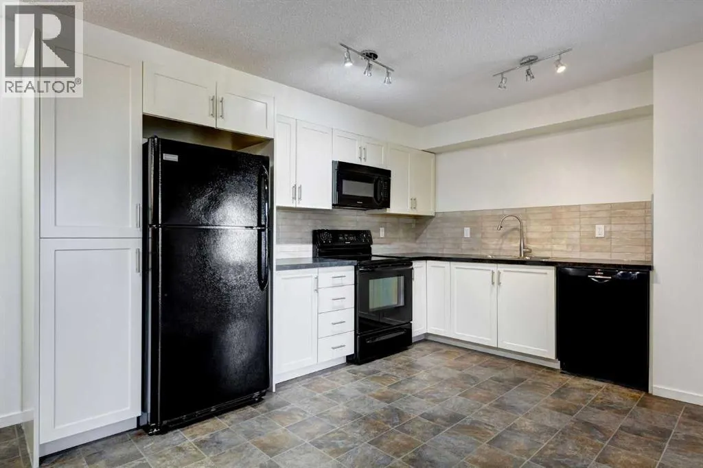 5308, 279 Copperpond Common SE