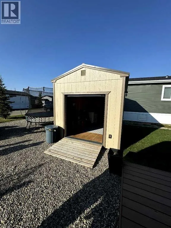 116, 41019 Range Road 116