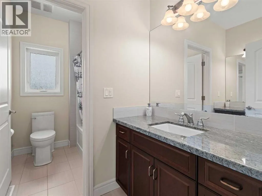 80 Cranarch Heights SE