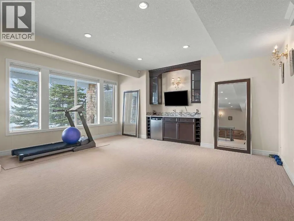 80 Cranarch Heights SE