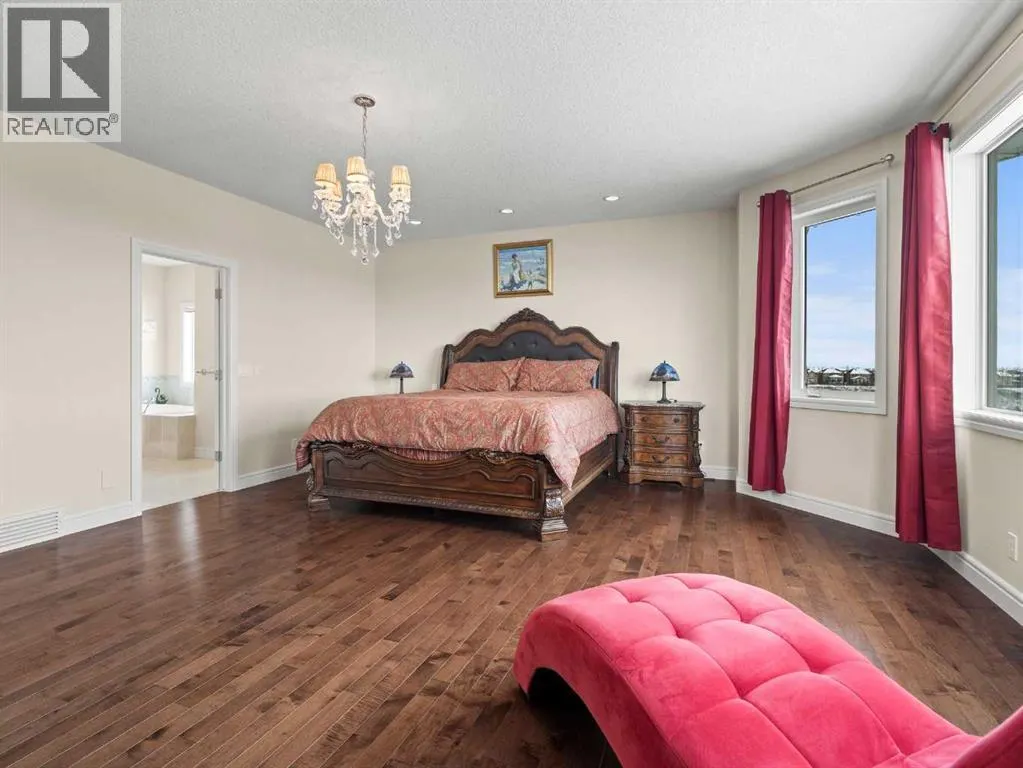 80 Cranarch Heights SE