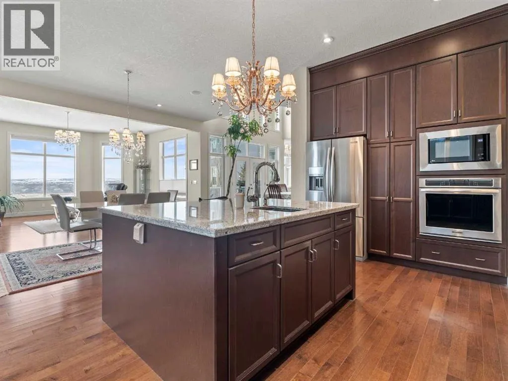 80 Cranarch Heights SE