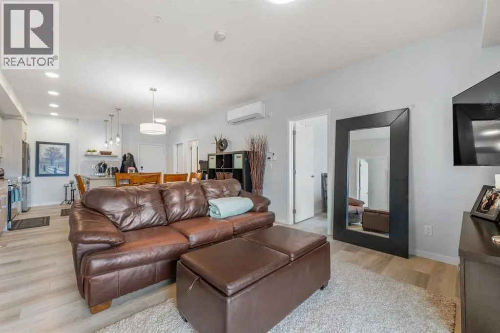 1309, 220 Seton Grove SE