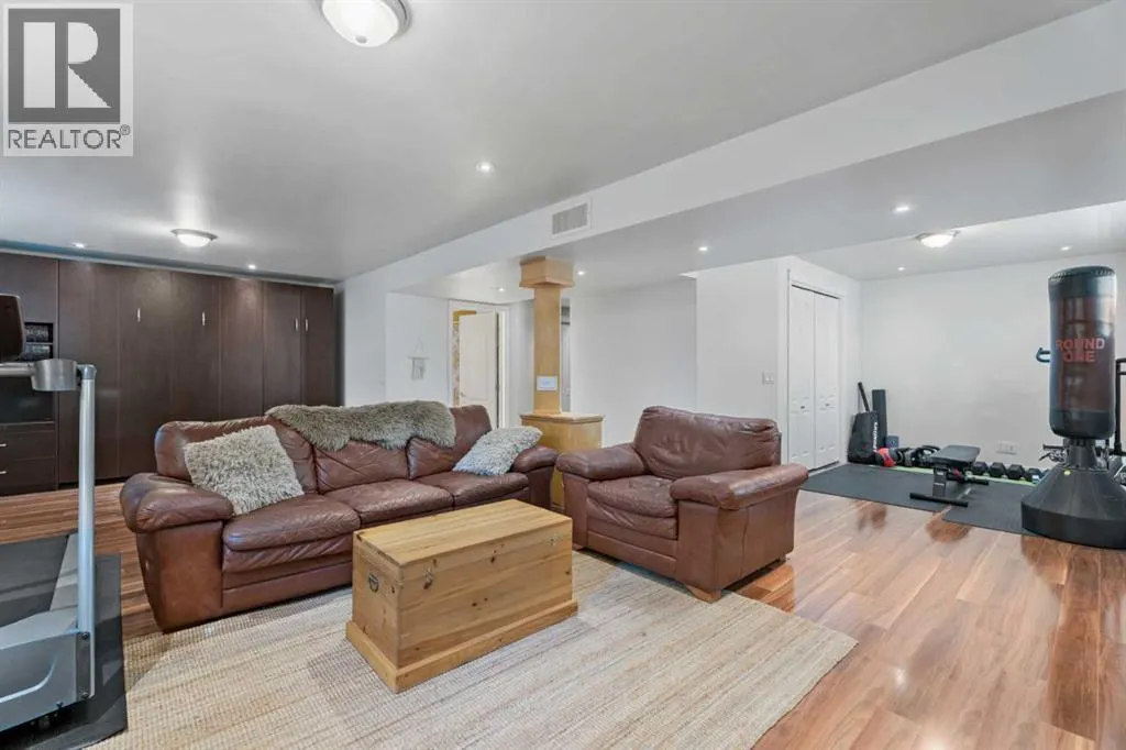 70 Westmount Road