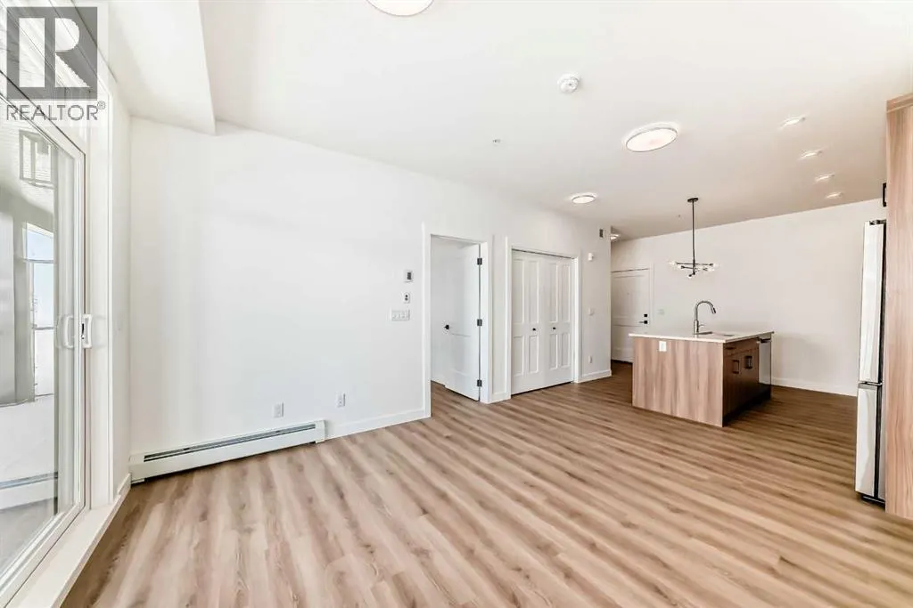 8202, 1802 Mahogany Boulevard SE