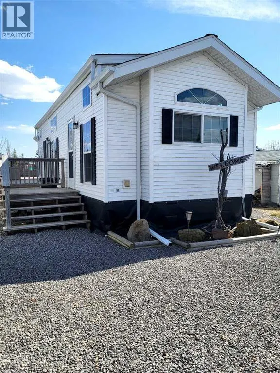 166A, 10042 Township Road 422