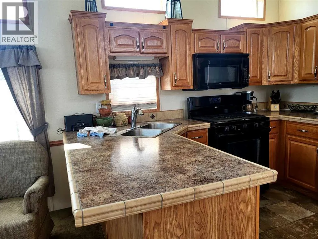 166A, 10042 Township Road 422