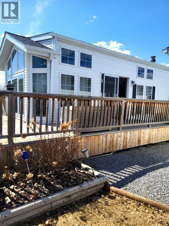 166A, 10042 Township Road 422