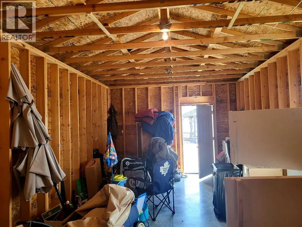 166A, 10042 Township Road 422