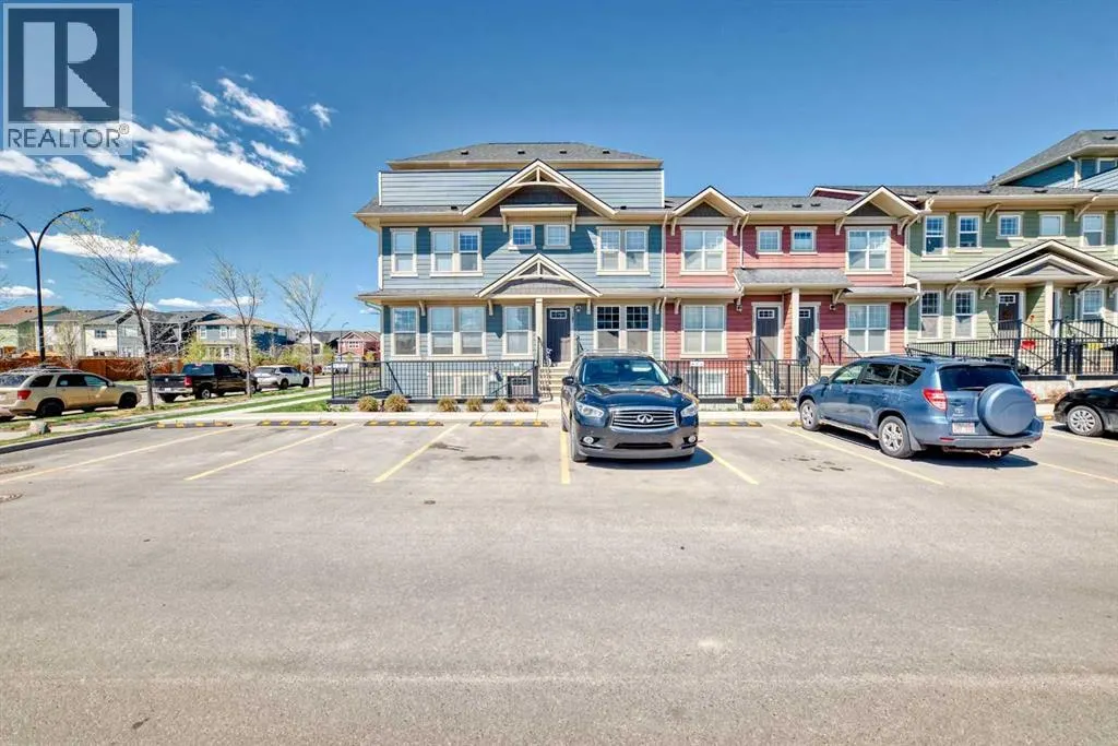 109 Cranbrook Square SE