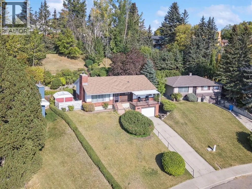 14 Hawthorne Crescent NW