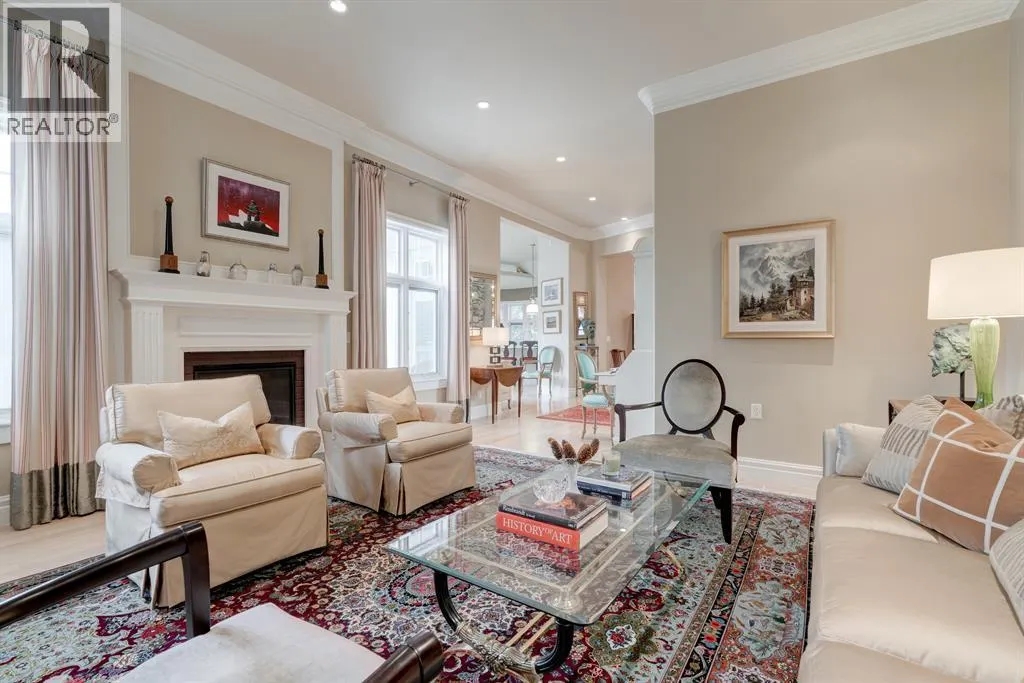107 Lougheed Circle