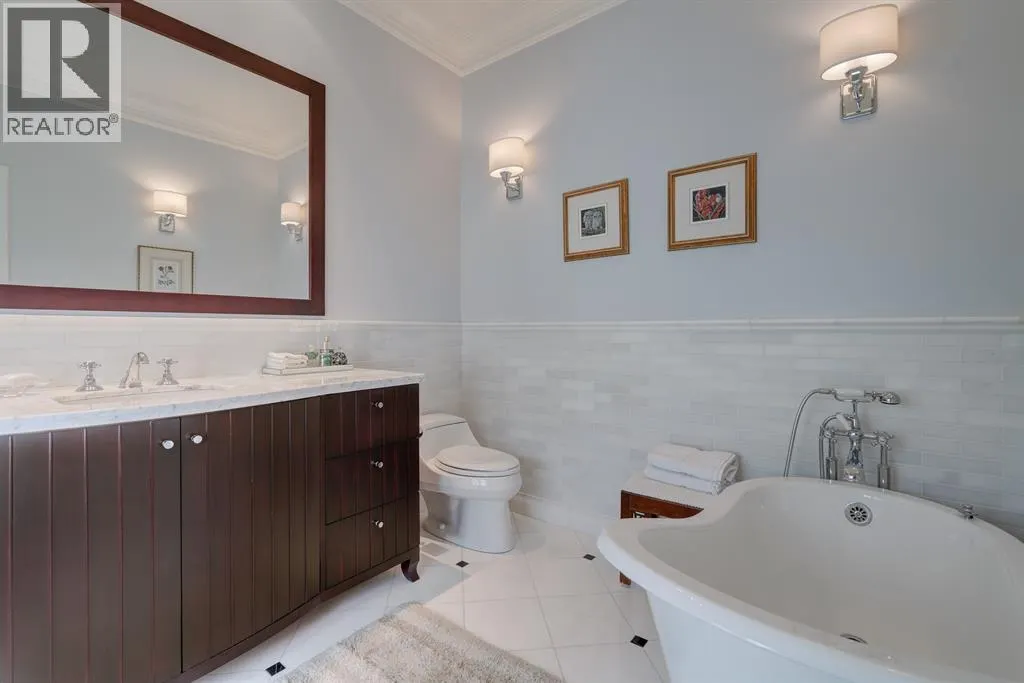 107 Lougheed Circle