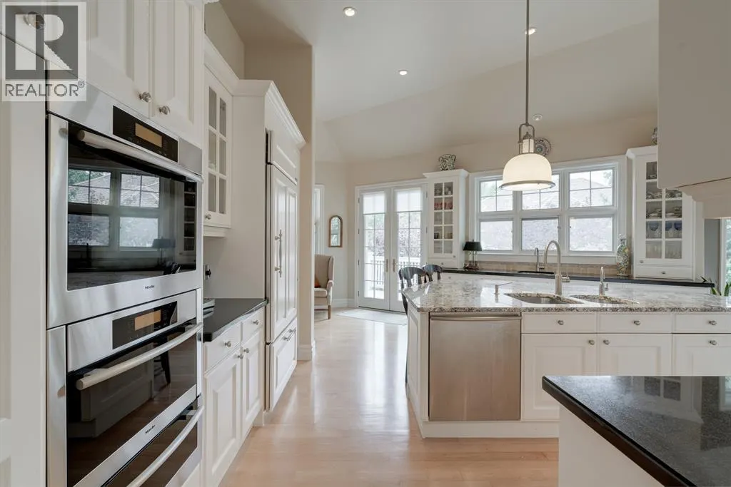 107 Lougheed Circle