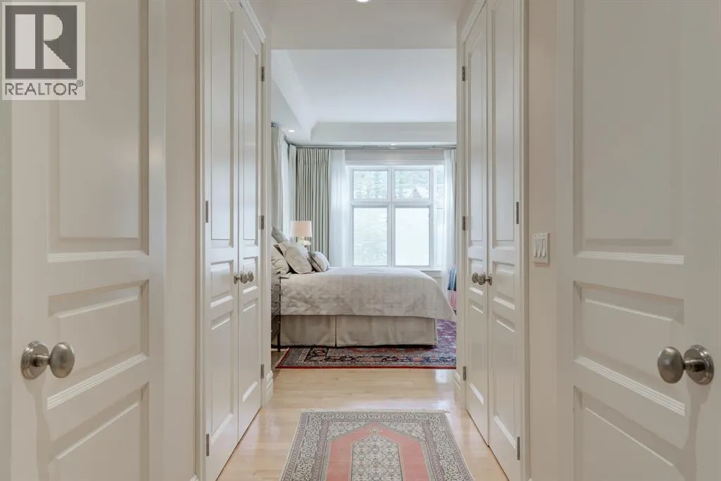 107 Lougheed Circle