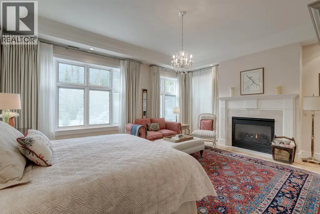 107 Lougheed Circle