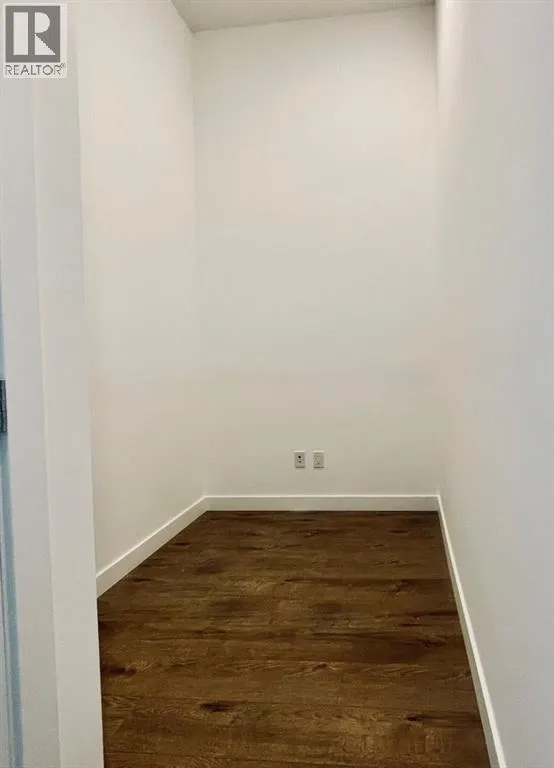 2507, 60 Skyview Ranch Road NE